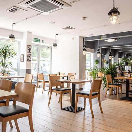 ורשה Hotel Mokotow מראה חיצוני תמונה