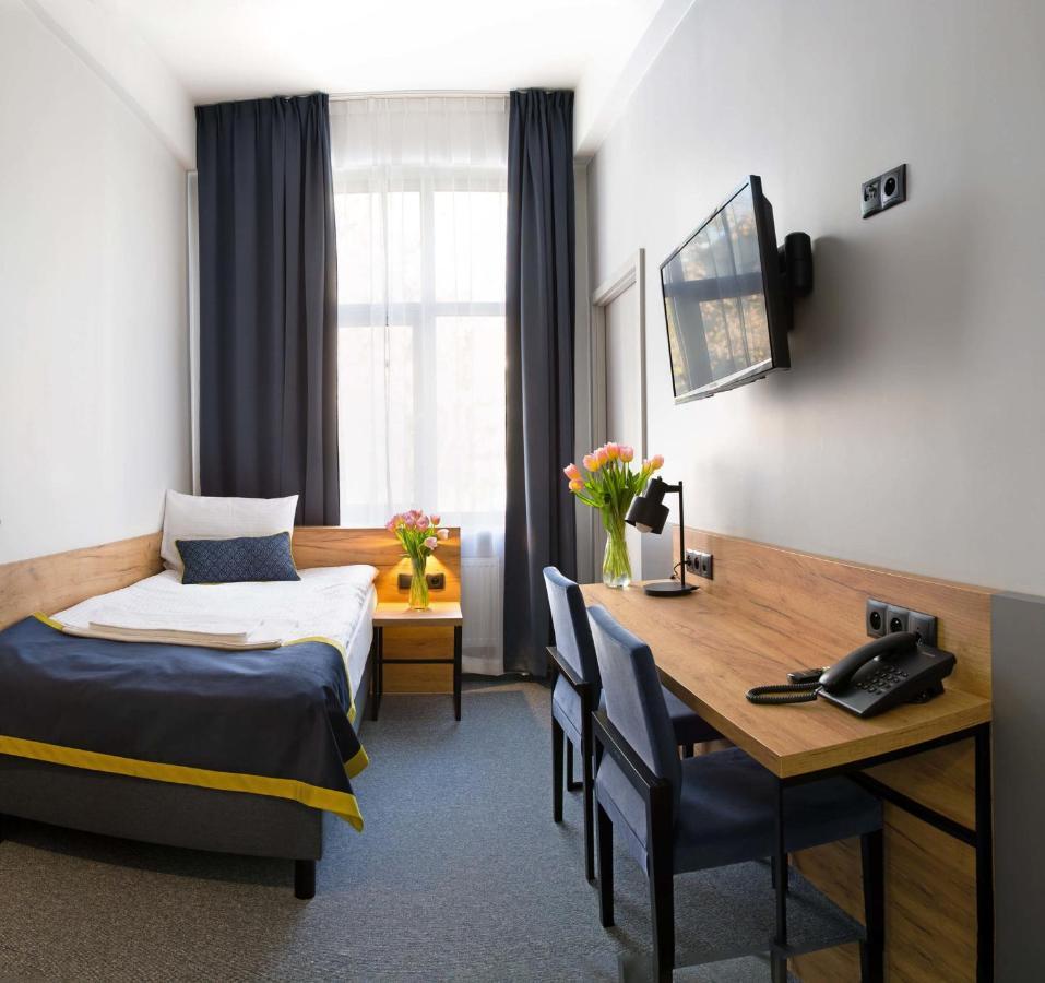 ורשה Hotel Mokotow מראה חיצוני תמונה